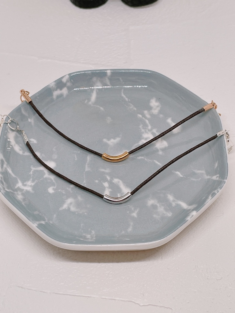 シンプルおしゃれチョーカー