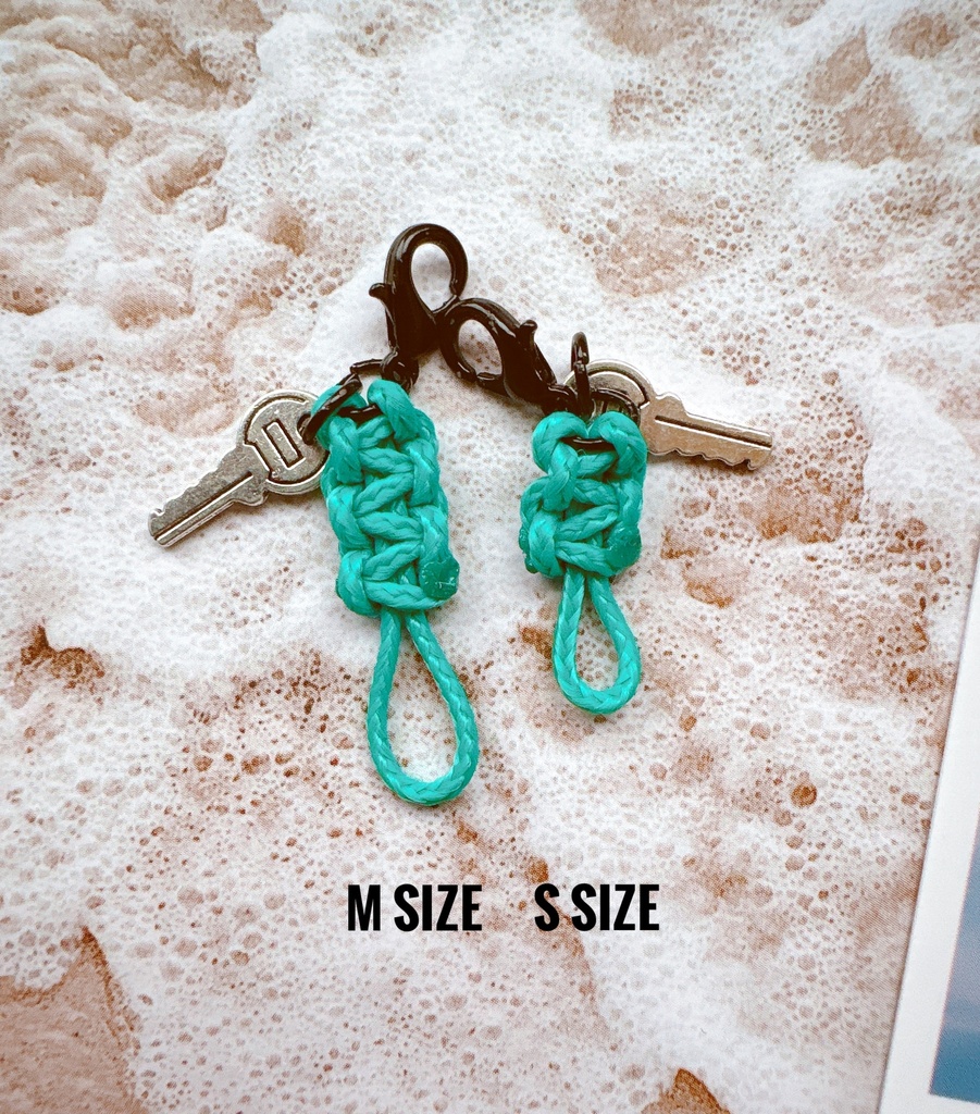 Paracord keychain for Nui-chan sizeM
