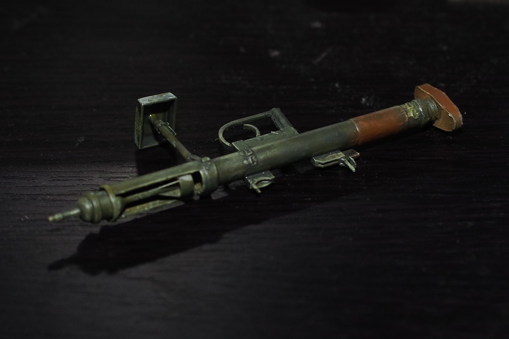 1/12 PIAT(擲弾2個付き)