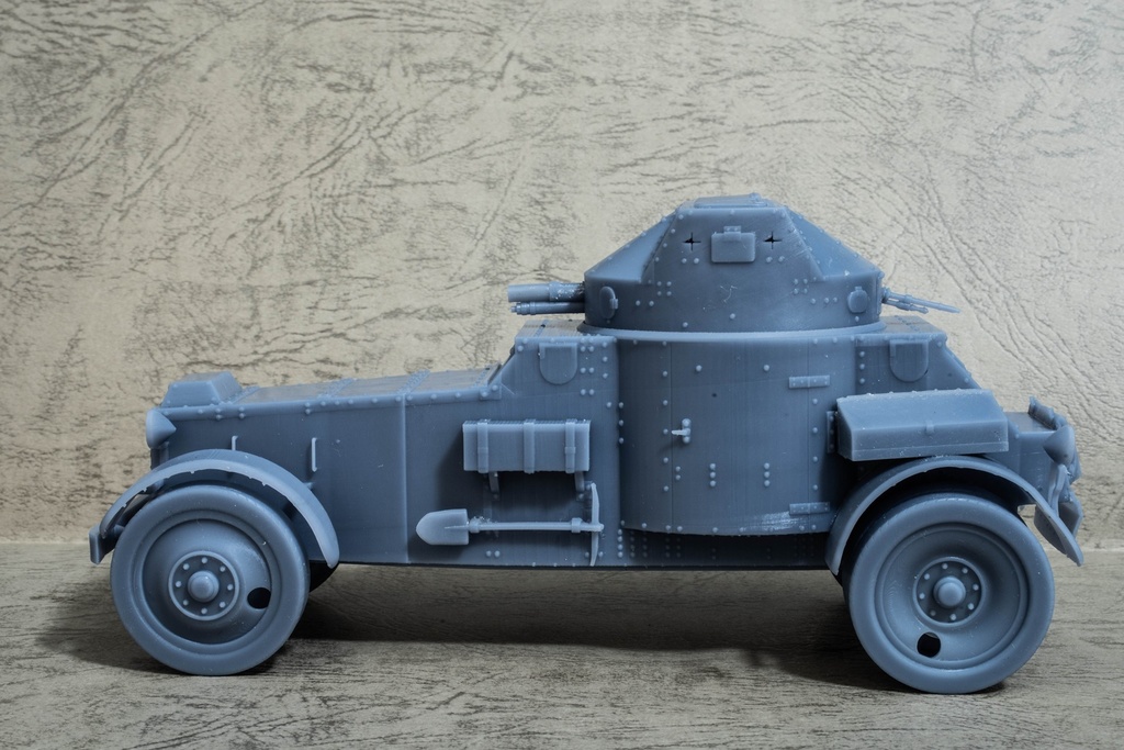 1/35 ホワイト・ラフリー50装甲車 (White-Laffly AMD 50) ガレージキット