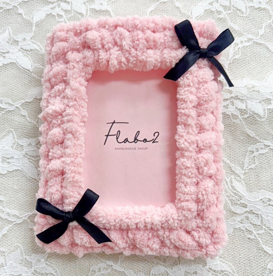 もこもこトレカケースピンク　リボン付き