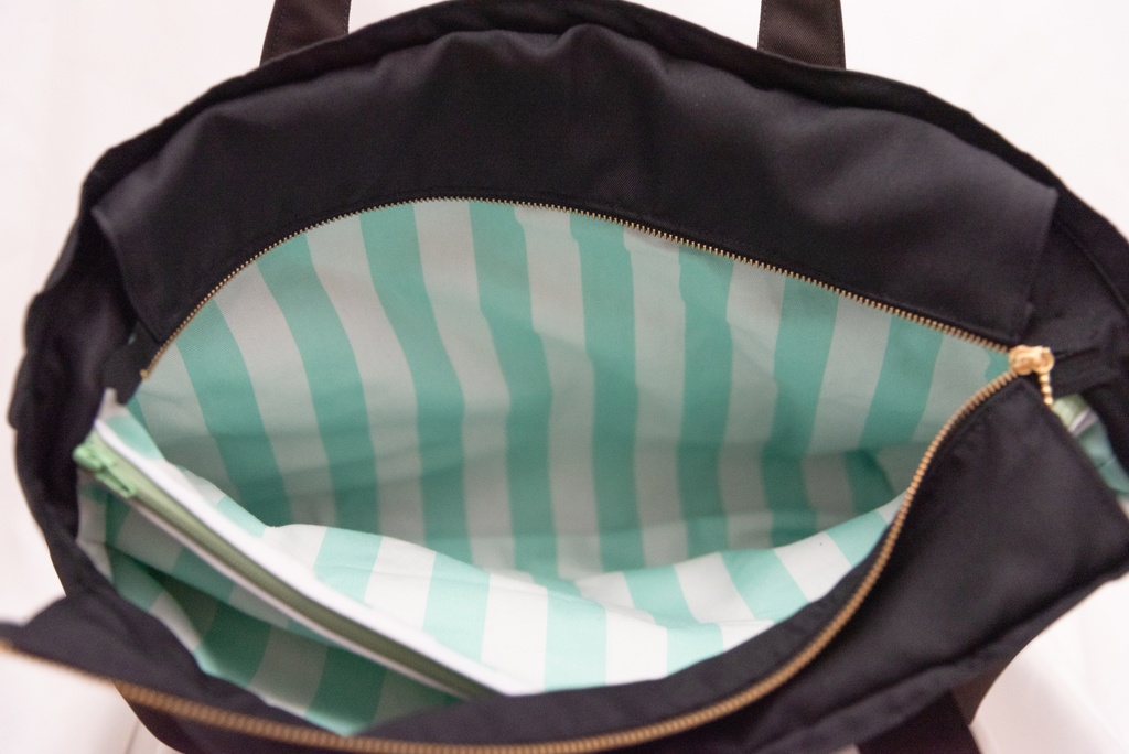 膝丸イメージバッグ1号くん