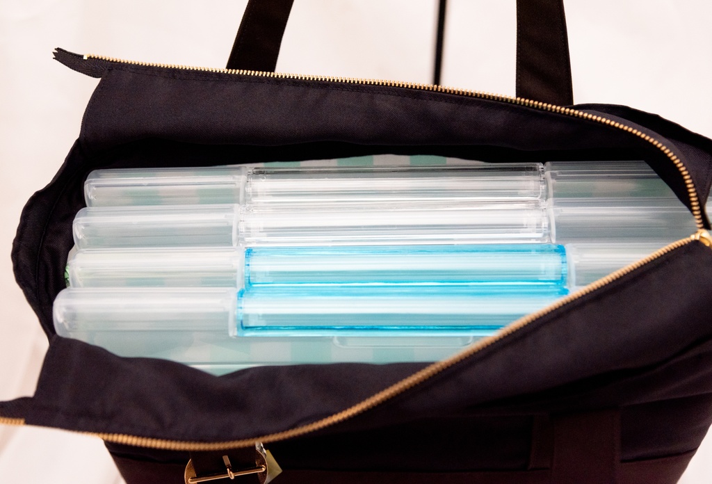 膝丸イメージバッグ1号くん