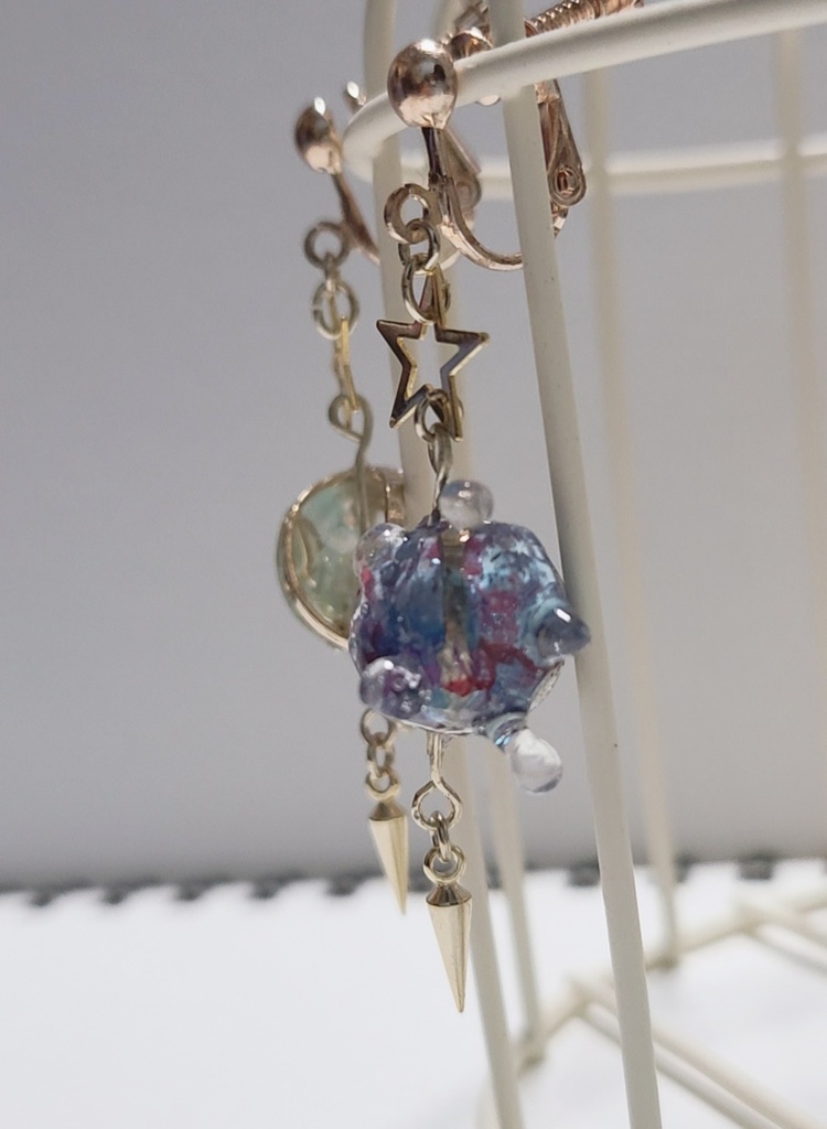 【1点物】マギアレコード*天音月夜&天音月咲 ドッペルイヤリング