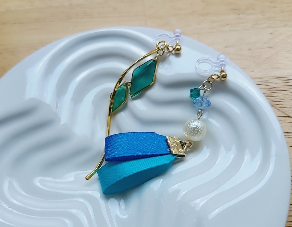 ツイステ*フロイド・リーチ イメージピアス