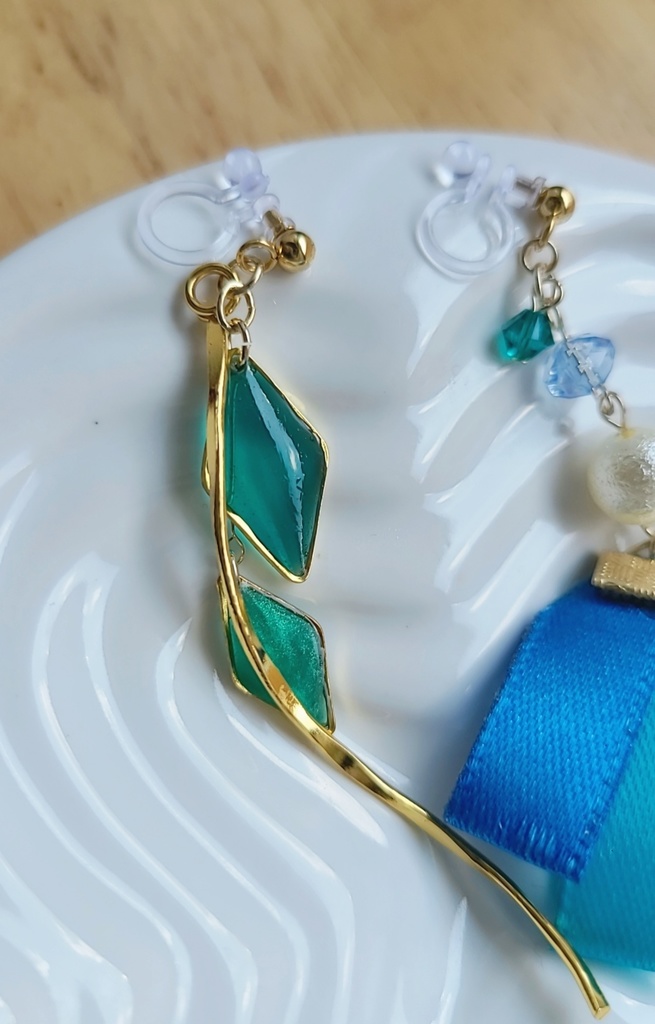 ツイステ*フロイド・リーチ イメージピアス