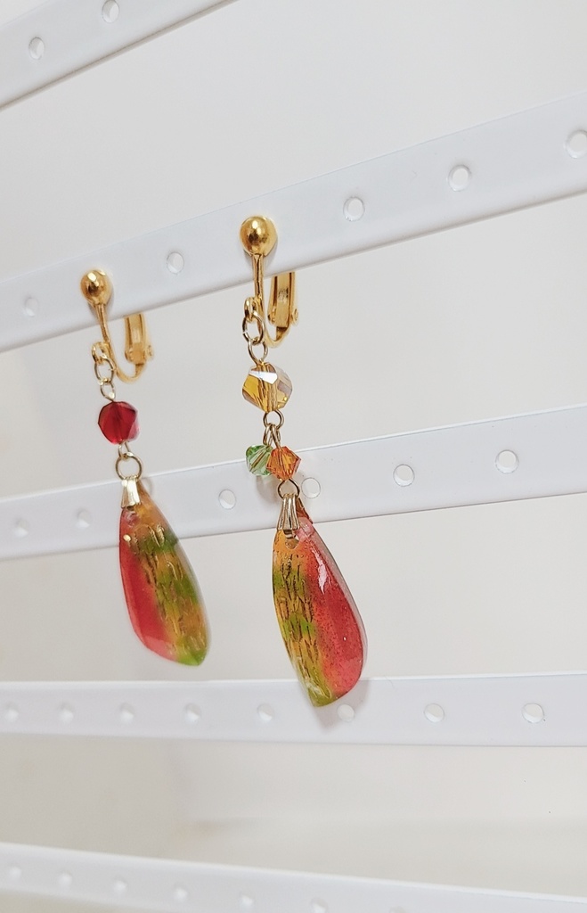 鬼滅の刃*水柱🌊冨岡義勇イメージイヤリング