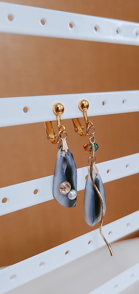 鬼滅の刃*蛇柱🐍伊黒小芭内イメージイヤリング