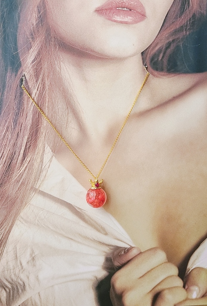 ツイステ*ハーツラビュルイメージ ハーバリウム風ネックレス