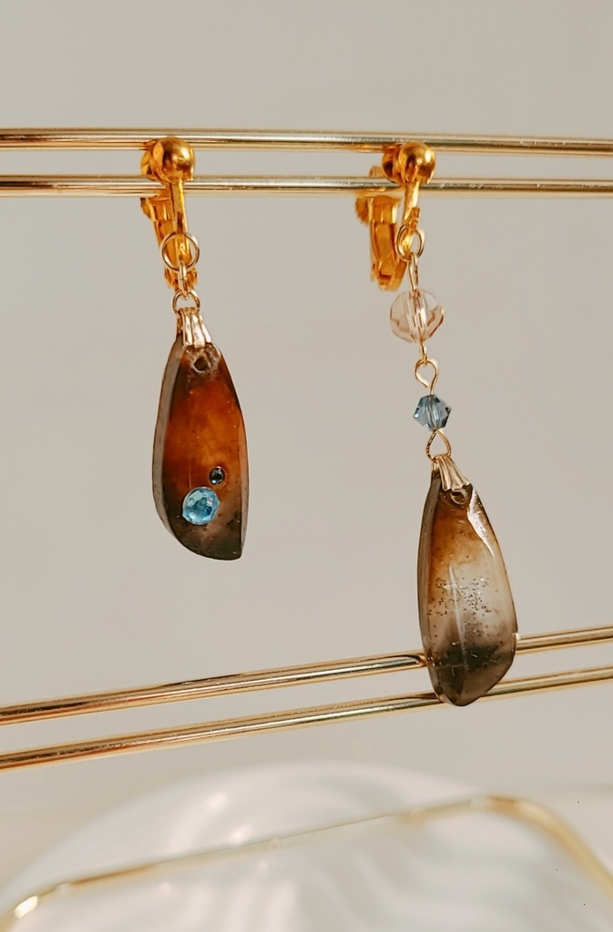 鬼滅の刃*伊之助イメージイヤリング