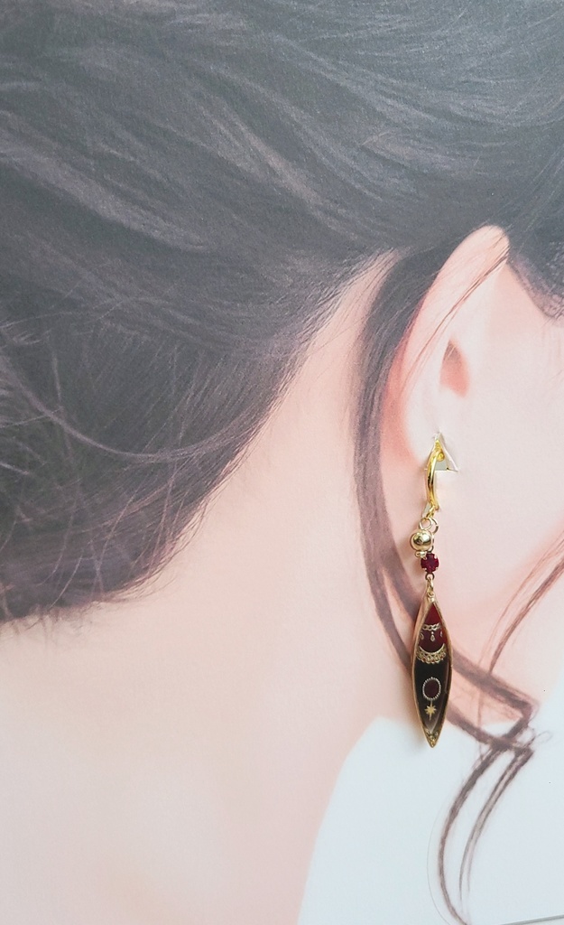 ツイステ*スカラビア イメージフープイヤリング