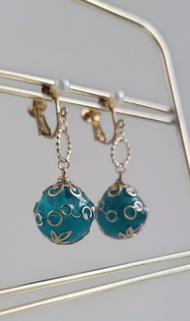 ゼルダの伝説 ブレスザワイルド*ボールリモコンバクダン イメージイヤリング