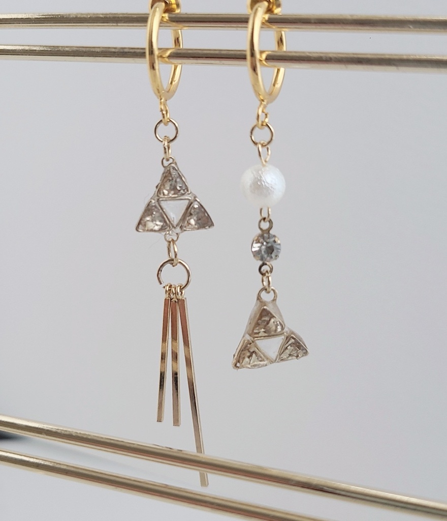 ゼルダの伝説*トライフォースのフープイヤリング