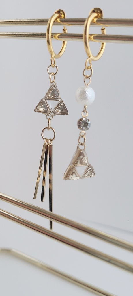 ゼルダの伝説*トライフォースのフープイヤリング