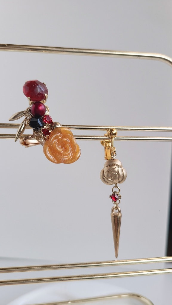 SPY×FAMILY*ヨル《いばら姫》イメージイヤリング&イヤーカフ