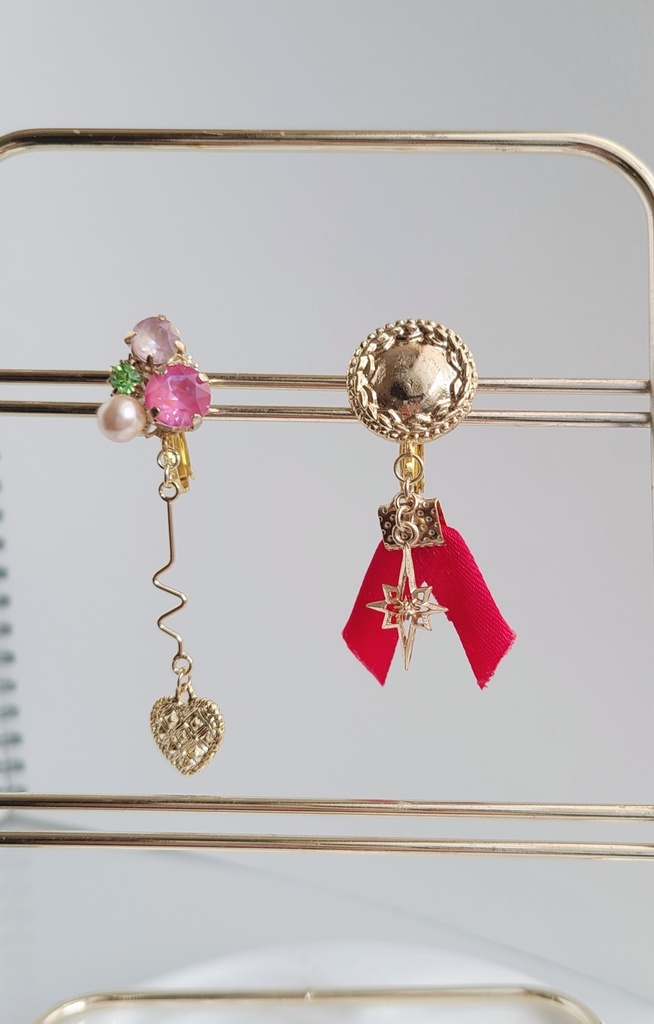 SPY×FAMILY＊アーニャ《007》イメージイヤリング