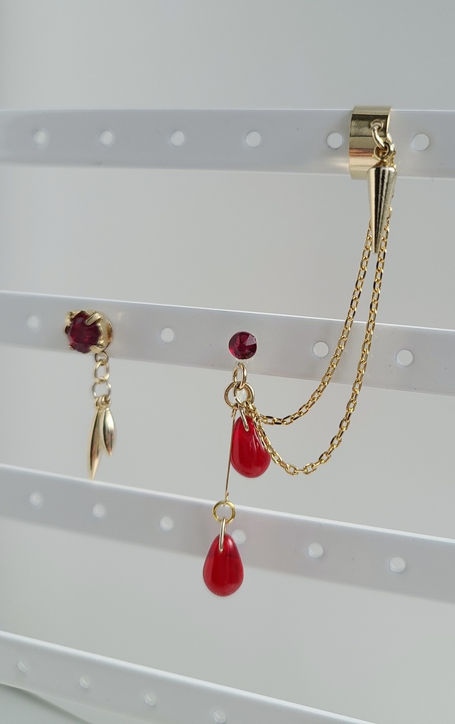 チェンソーマン*パワー🩸イメージチェーンイヤーカフ