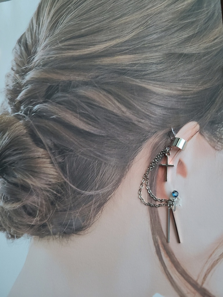 チェンソーマン*早川アキ⚔️イメージチェーンイヤーカフ