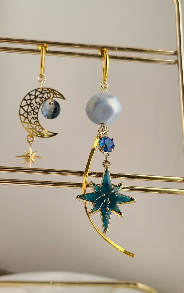 ツイステ*星送りのイヤリング