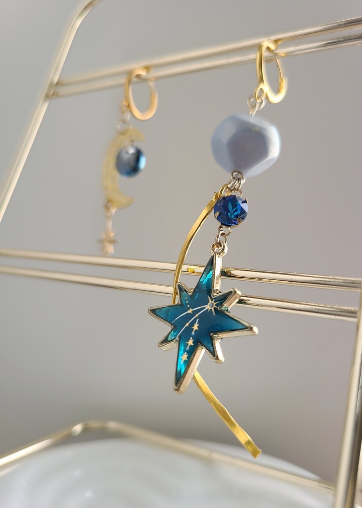 ツイステ*星送りのイヤリング