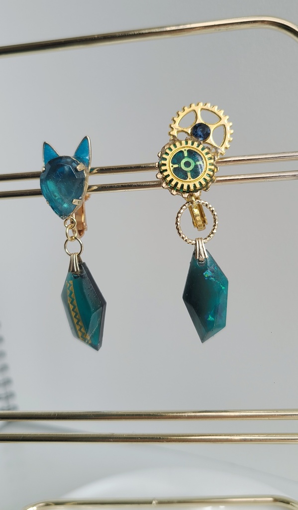 ツイステ*オルト⚙️ケルベロスギア イメージイヤリング