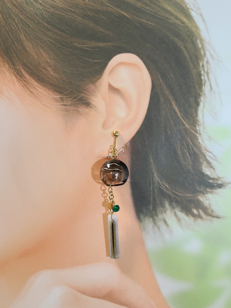 鬼滅の刃*伊黒小芭内イメージ風鈴イヤリング