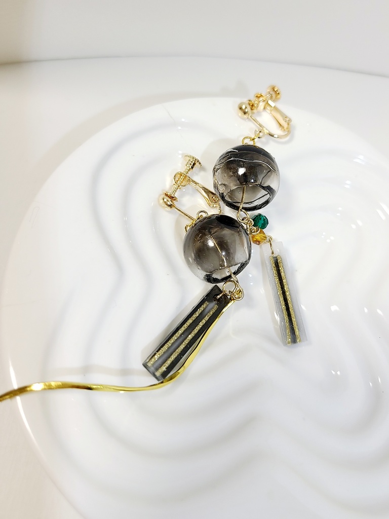 鬼滅の刃*伊黒小芭内イメージ風鈴イヤリング