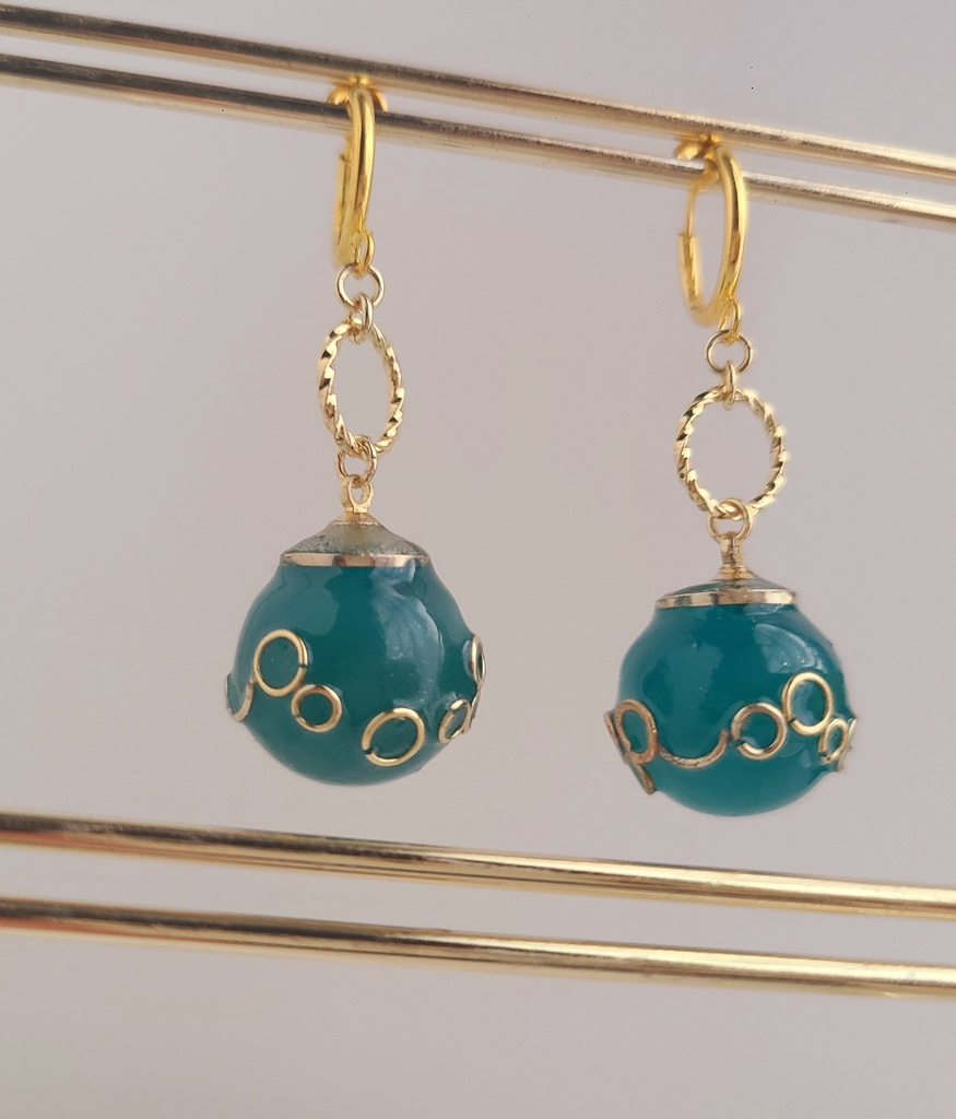 ゼルダの伝説 ブレスオブザワイルド*光るリモコンバクダン イヤリング