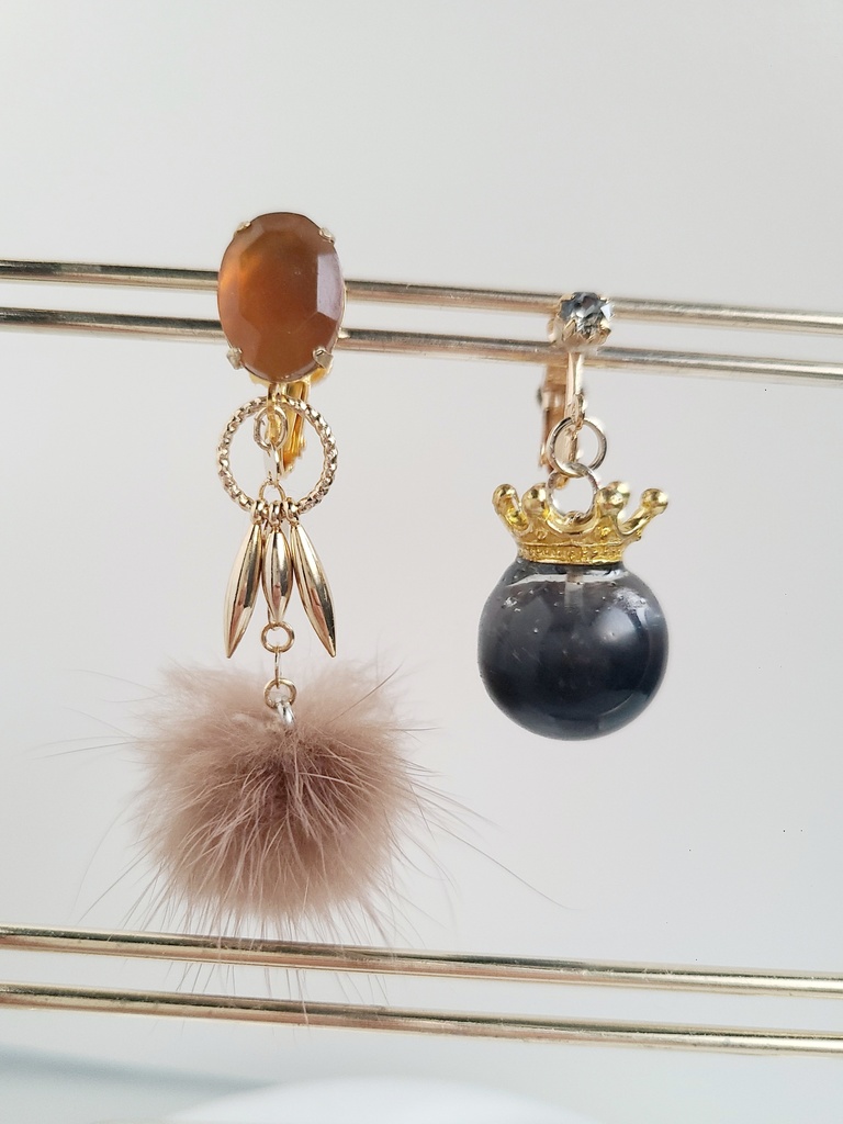 ツイステ*レオナ オーバーブロットイメージイヤリング