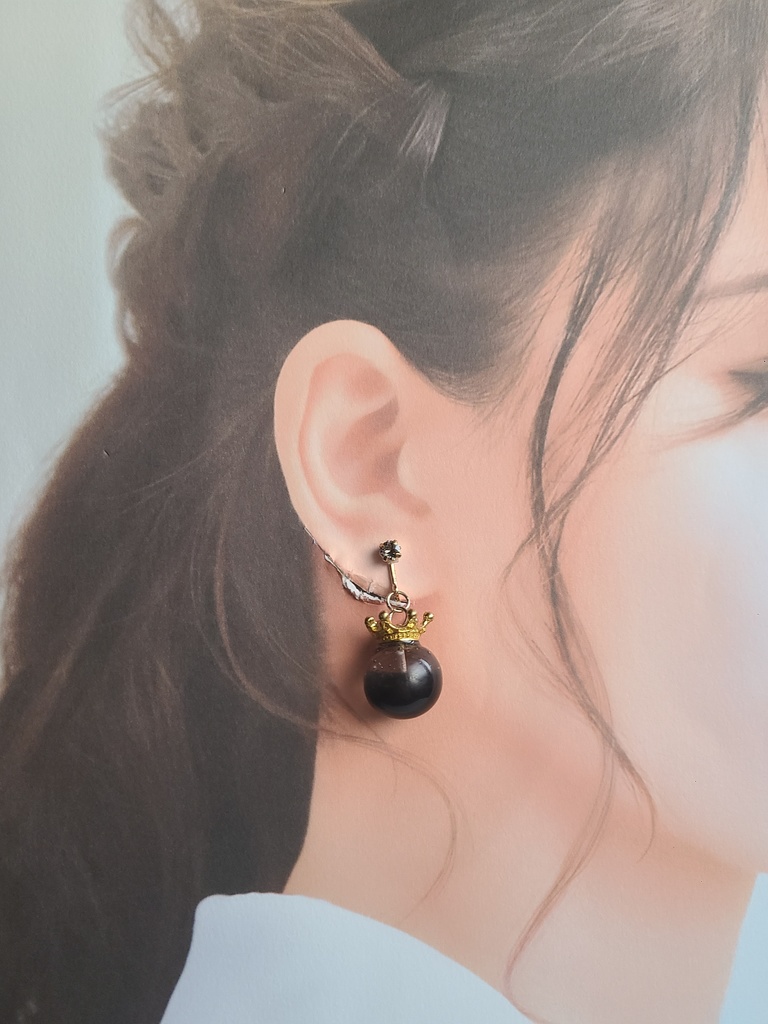 ツイステ*レオナ オーバーブロットイメージイヤリング