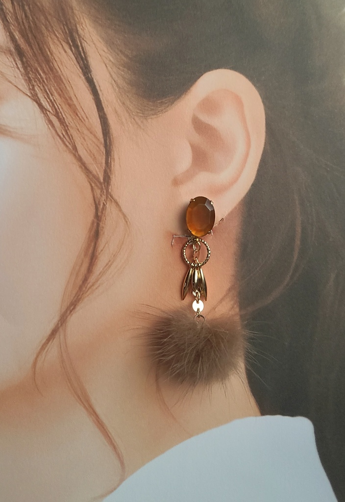 ツイステ*レオナ オーバーブロットイメージイヤリング