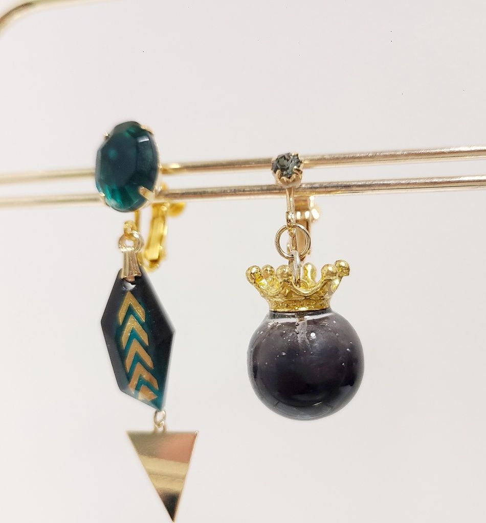 ツイステ*イデア オーバーブロットイメージイヤリング