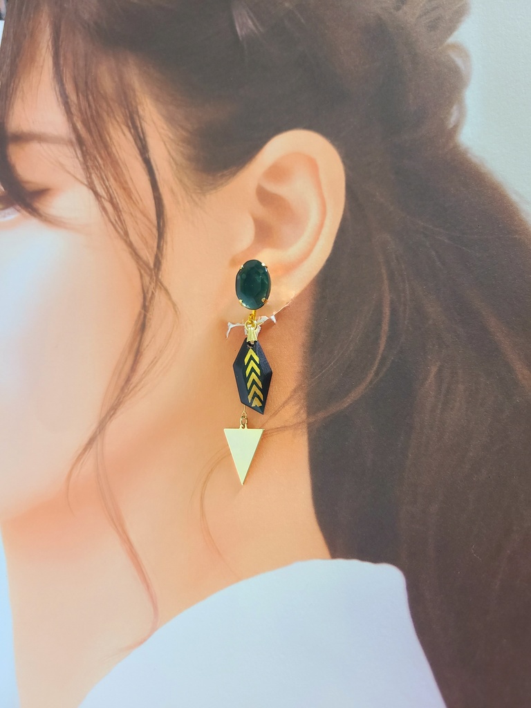 ツイステ*イデア オーバーブロットイメージイヤリング