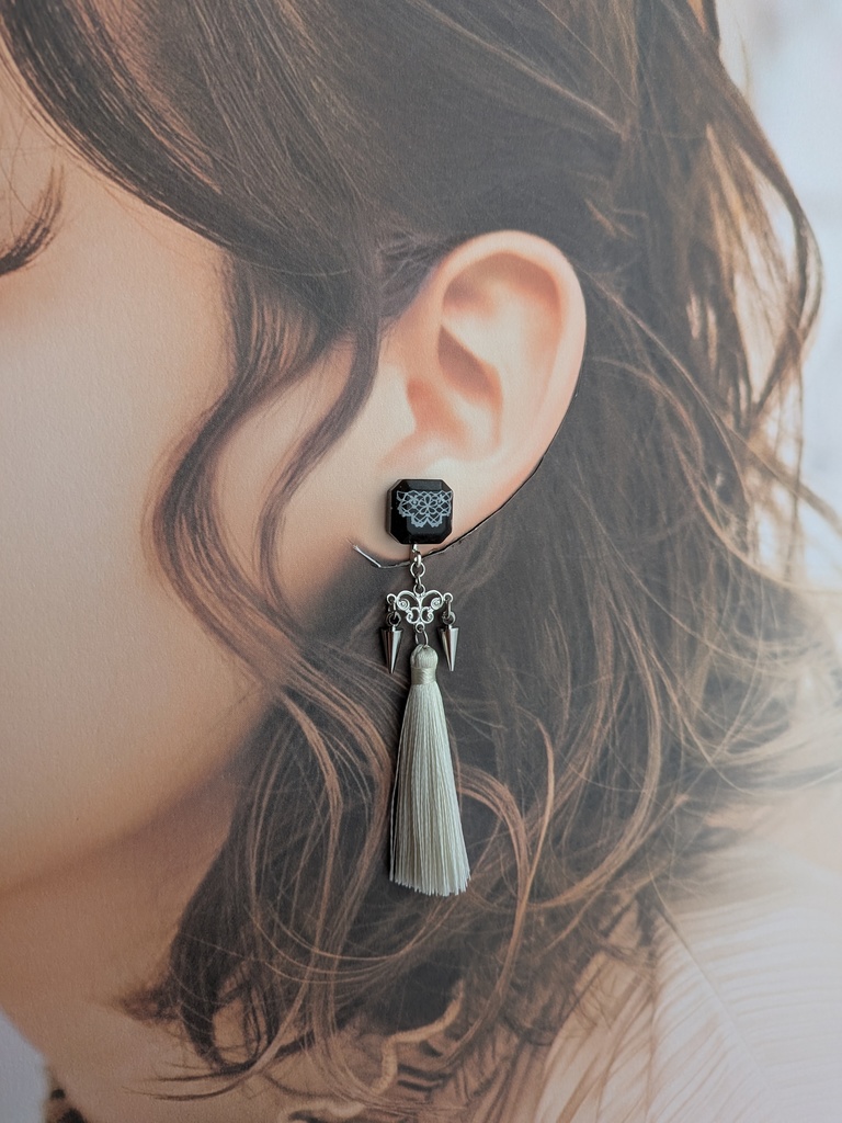 NieR:Automata✽2Bイメージイヤリング