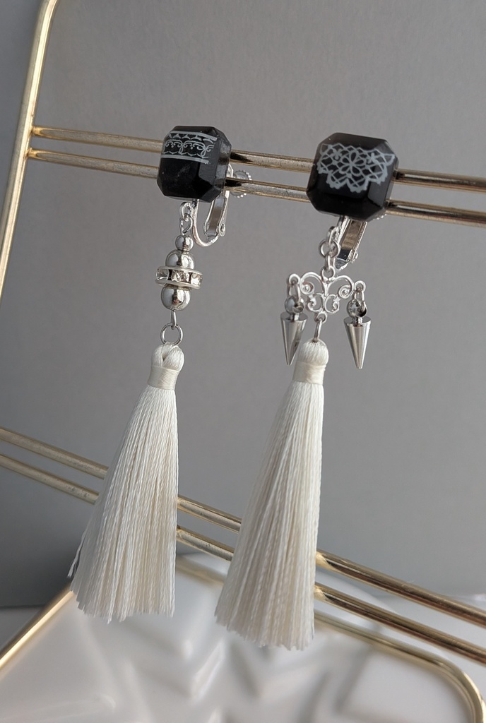 NieR:Automata✽2Bイメージイヤリング