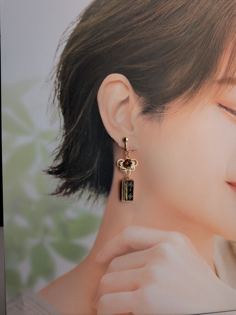 ツイステ✽新春の衣 レオナイメージイヤリング