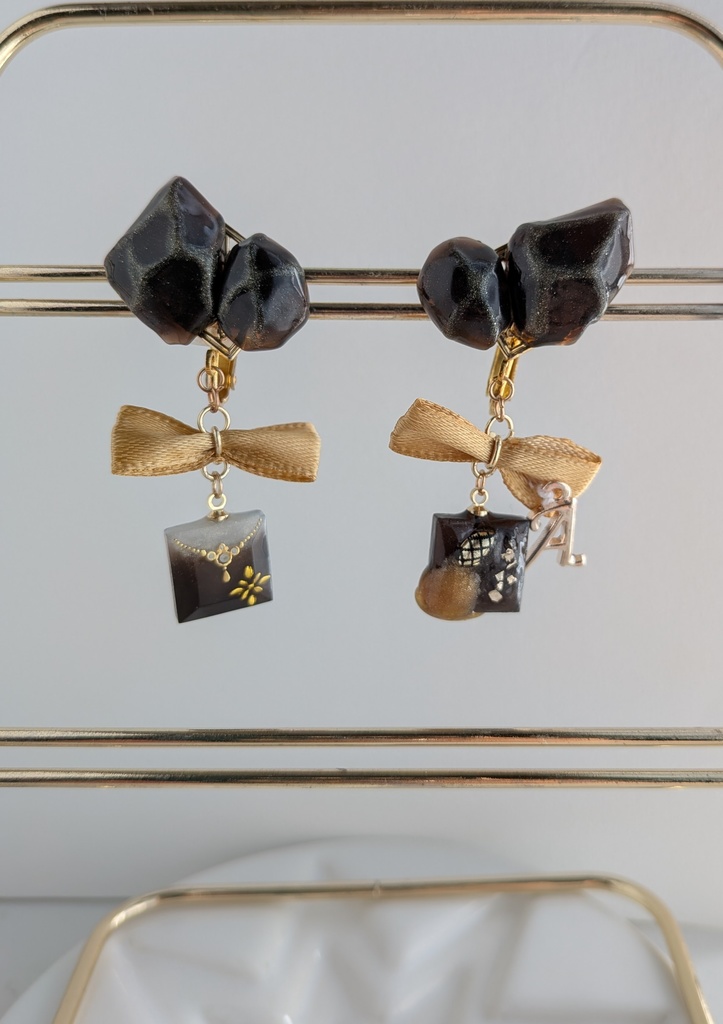 ツイステ✽ラ・ボンボニエール アズールイメージイヤリング