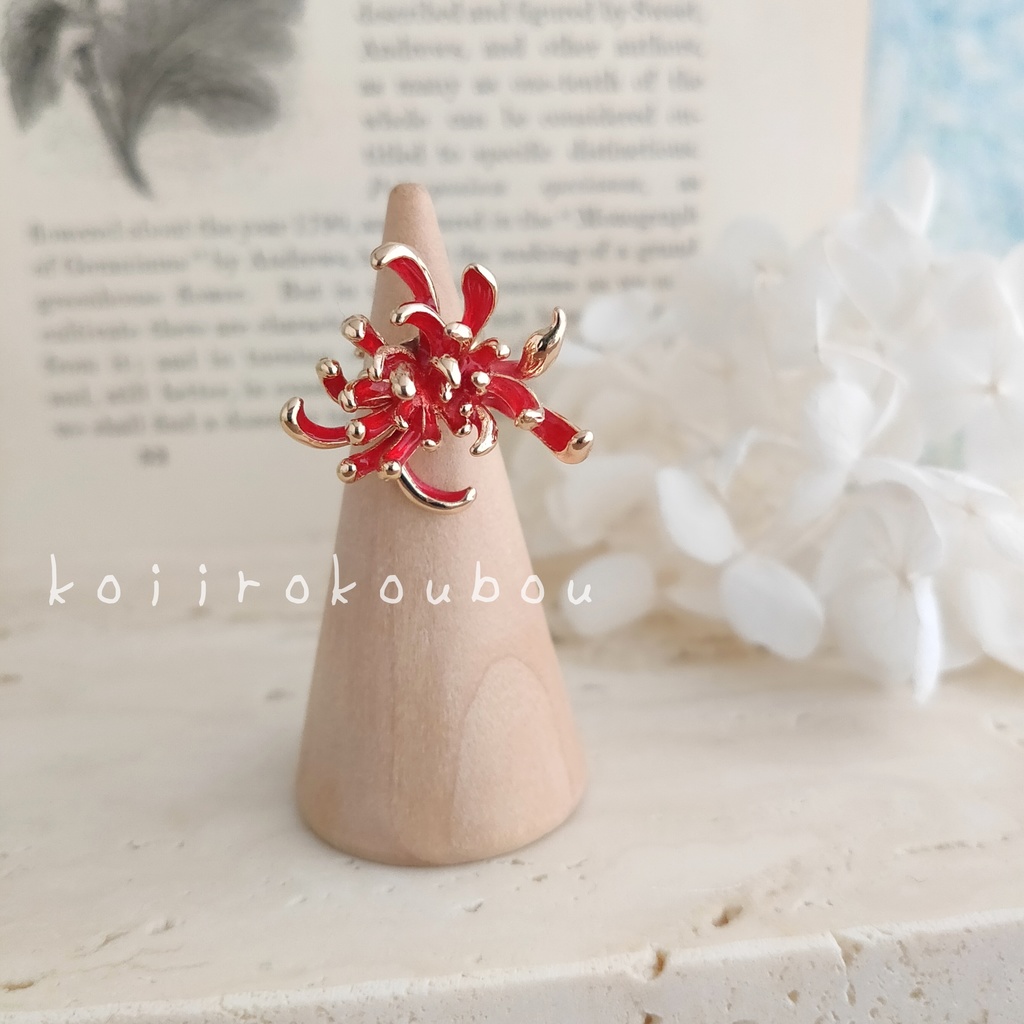 赤い彼岸花のイヤーカフ Ⅰ