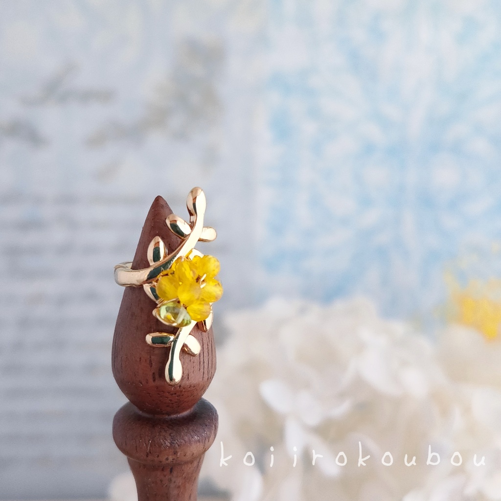 ミモザイヤーカフ