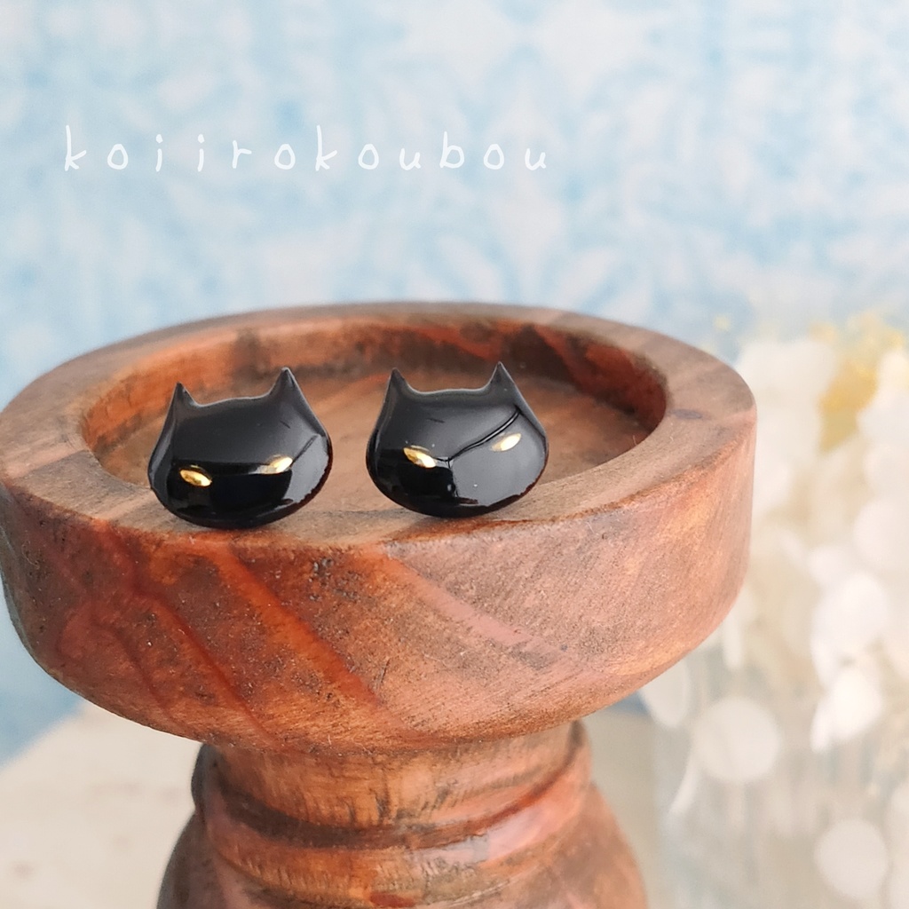 Mysterious cat ピアス Ⅲ