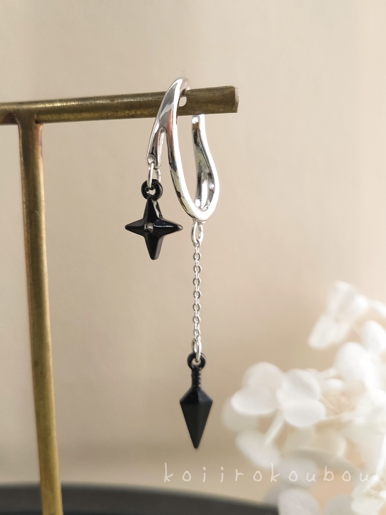 手裏剣と苦無のイヤーカフ