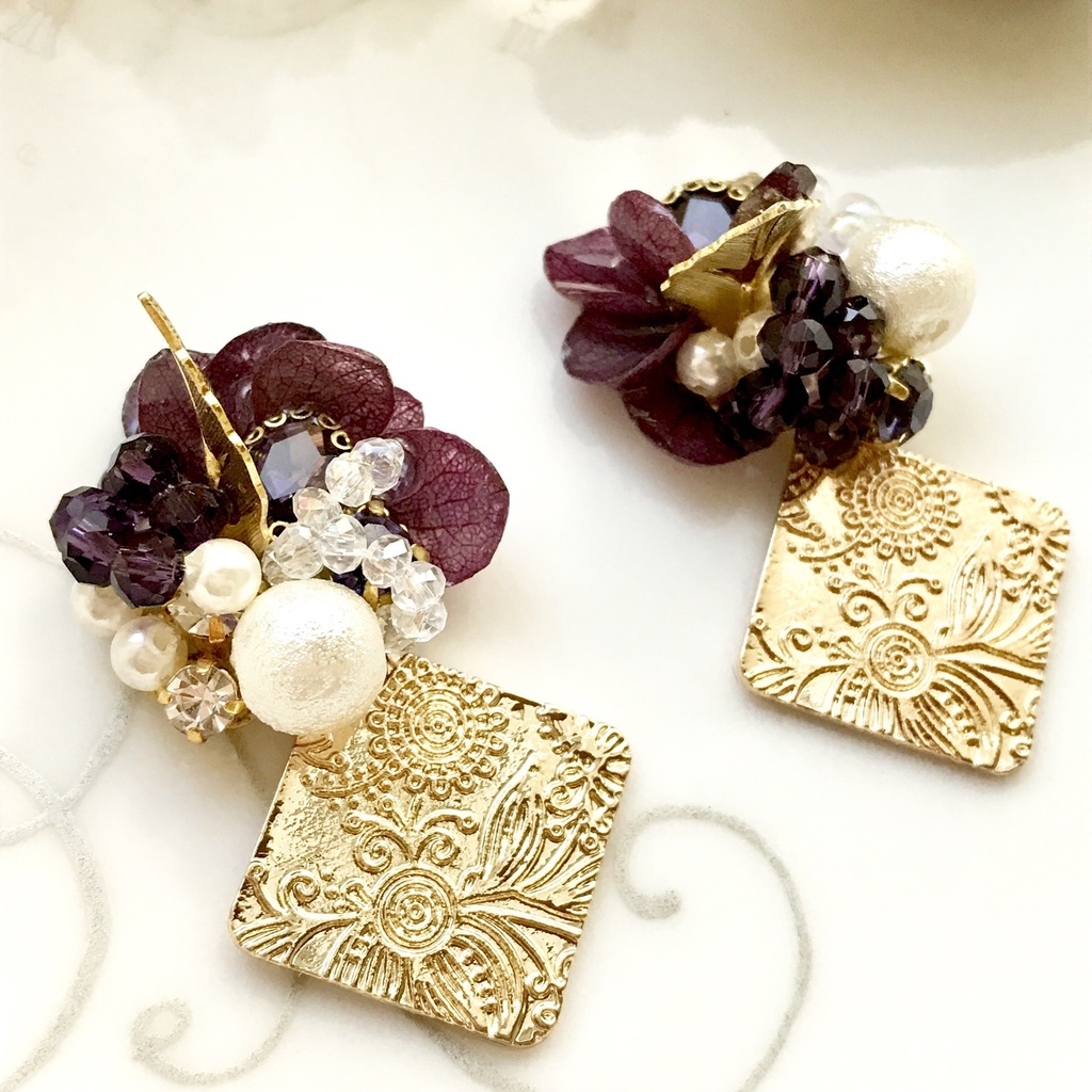 白鳥沢イメージカラー イヤリング or ピアス