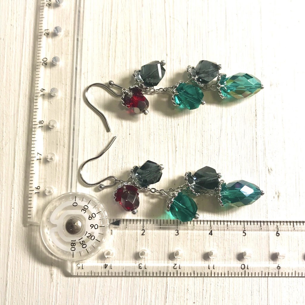 鬼滅の刃 炭治郎イメージカラー ピアス or イヤリング