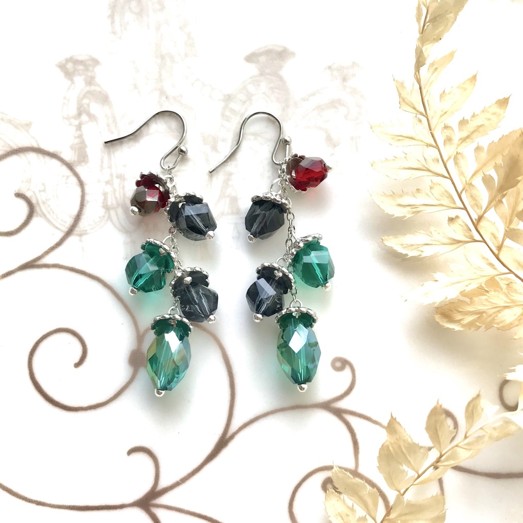 鬼滅の刃 炭治郎イメージカラー ピアス or イヤリング