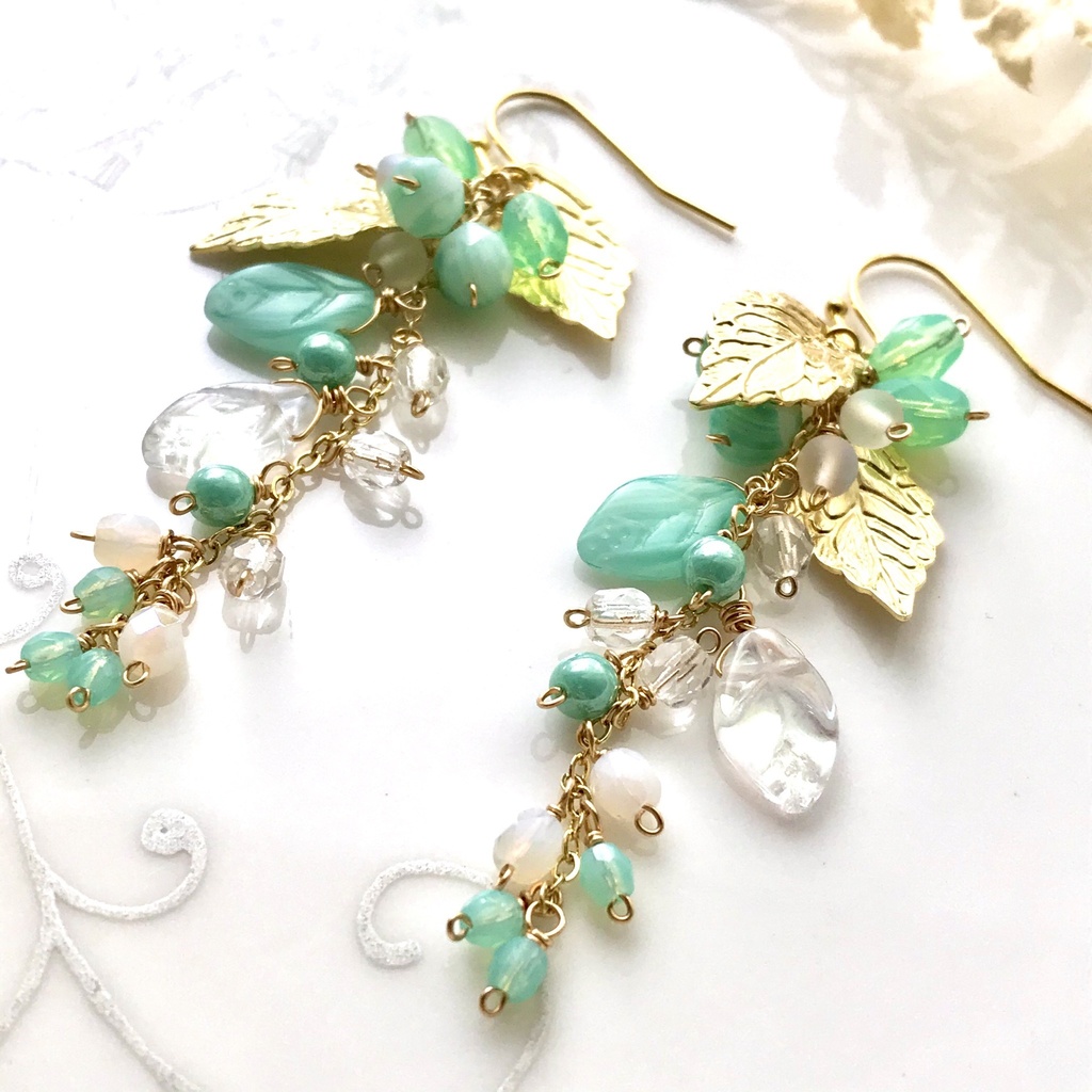 青城イメージ キラキラ ピアス or イヤリング