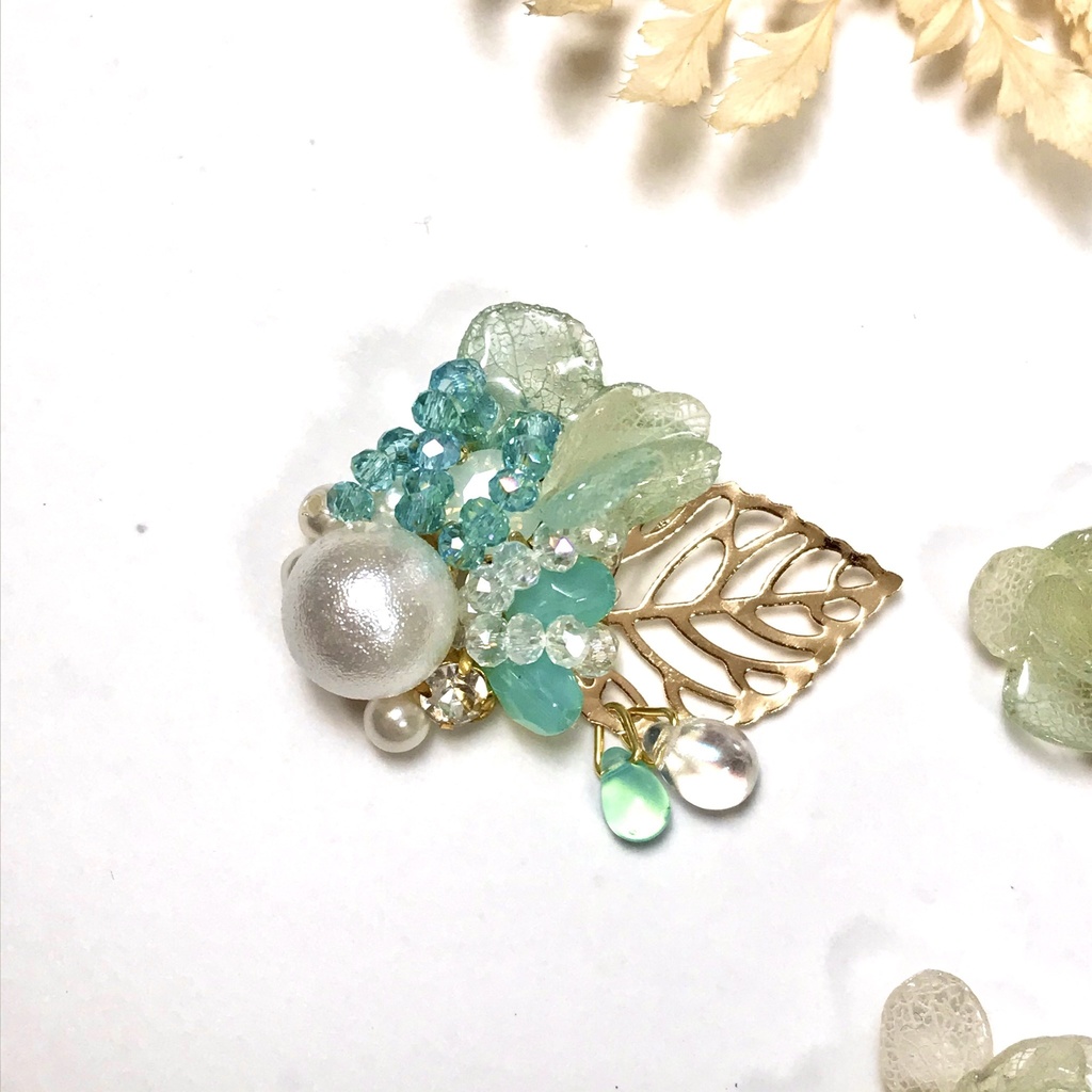 青城イメージ キラキラ ピアスorイヤリング