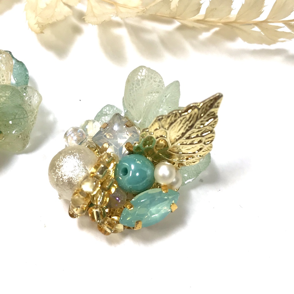 青城イメージ キラキラ ピアスorイヤリング