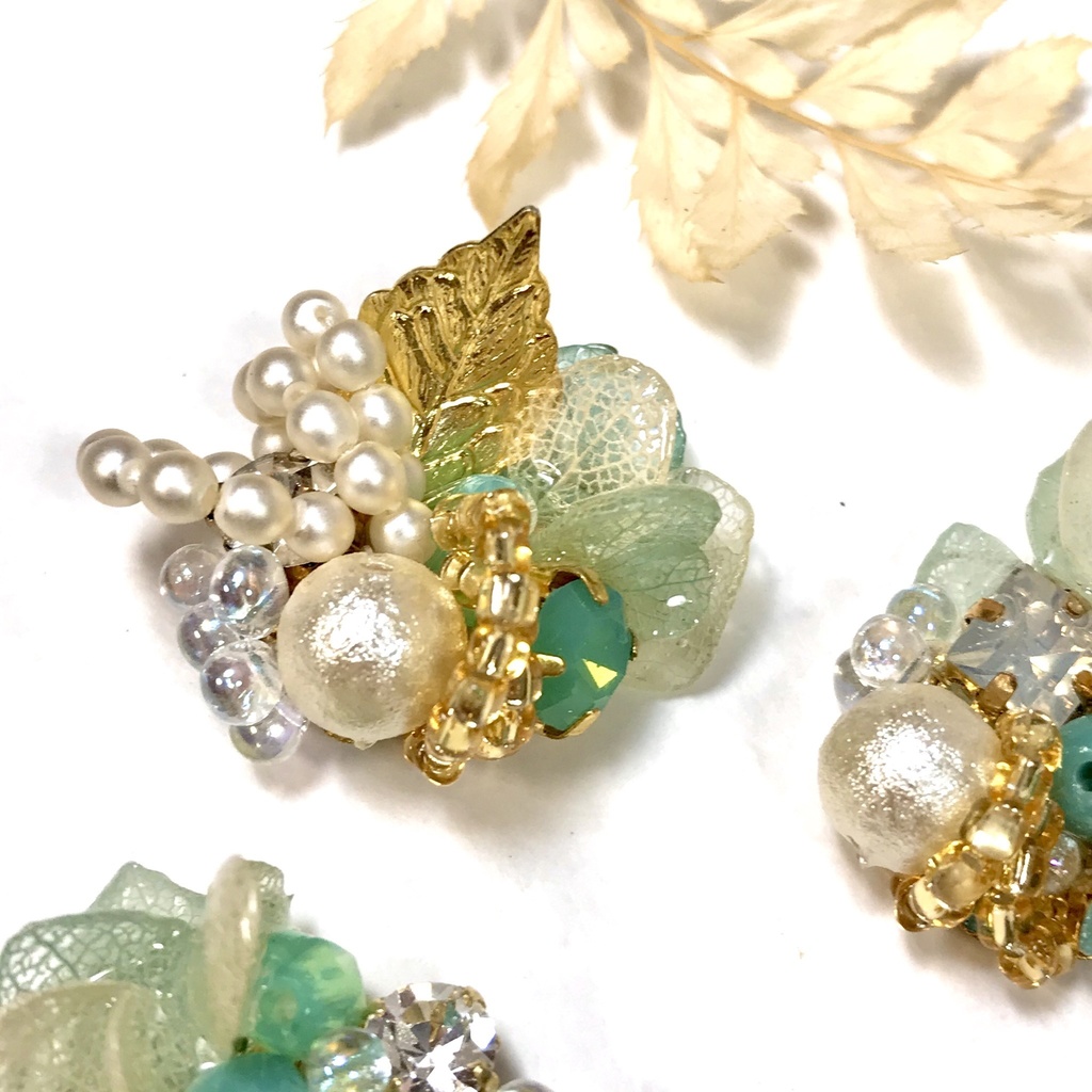 青城イメージ キラキラ ピアスorイヤリング