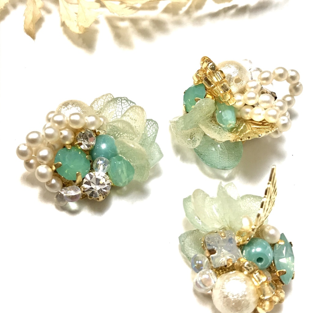 青城イメージ キラキラ ピアスorイヤリング