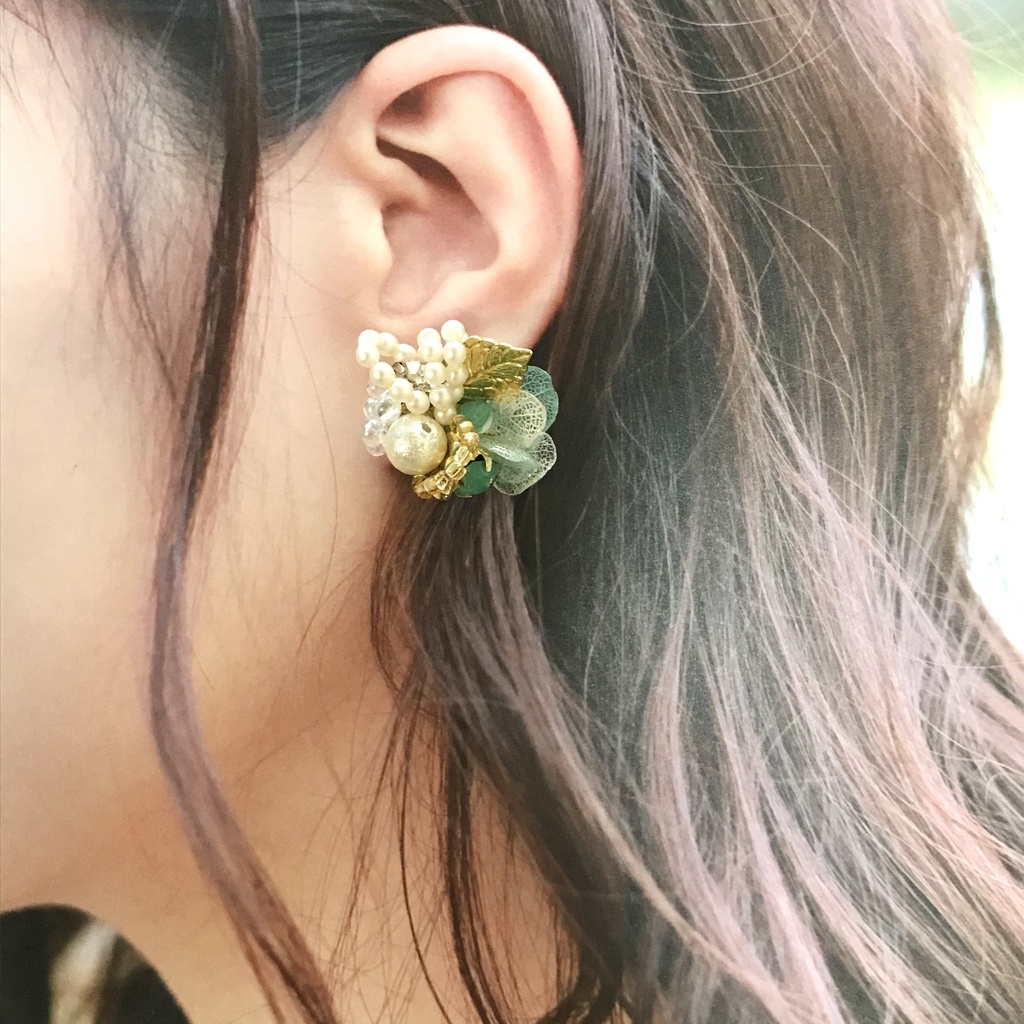 青城イメージ キラキラ ピアスorイヤリング